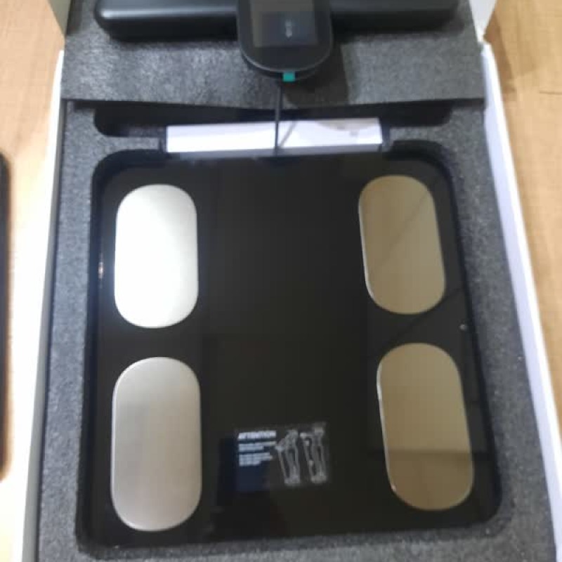 دستگاه آنالیز ترکیب بدن- دستگاه بادی کامپوزیشن باشگاهی